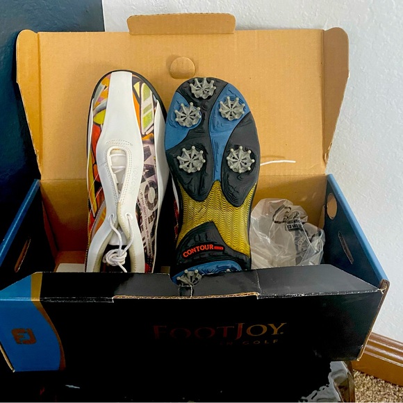 Shoes - New FootJoy women’s size 8 golf shoes